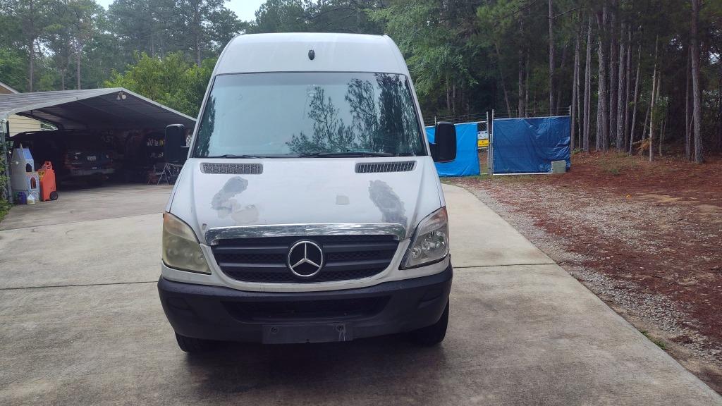 mercedes-benz sprinter van 2011 WD3PE8CB9B5588606 image mercedes-benz sprinter van 2011 WD3PE8CB9B5588606 image